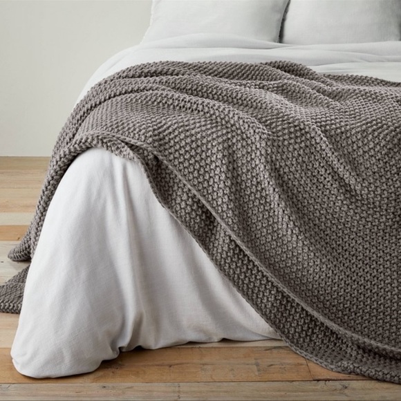 CASALUNA NWT chunky knit bed blanket -dark gray -full/queen - Picture 1 of 5